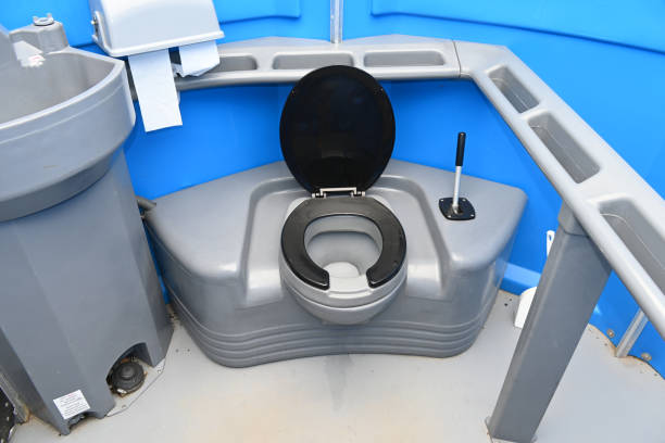 Professional porta potty rental in Hines, OR